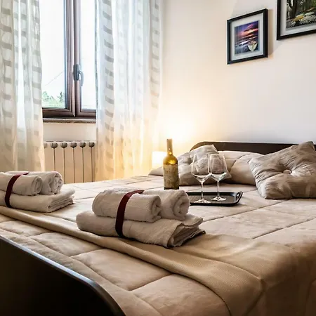La Casa Di Nancy Πανσιόν